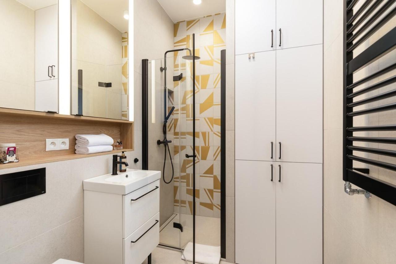 Boduena 4 - Elegant Apartment In Warsaw Centre By Noclegi Renters 외부 사진