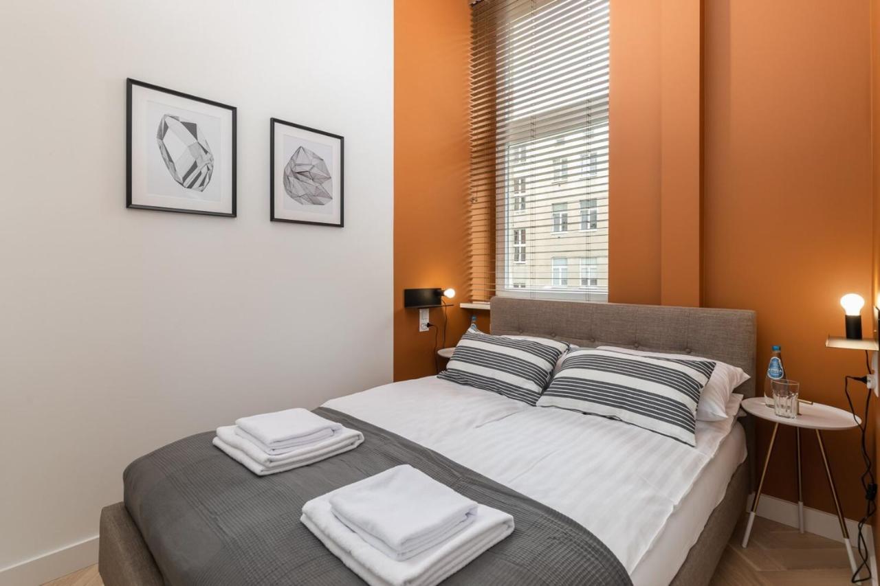 Boduena 4 - Elegant Apartment In Warsaw Centre By Noclegi Renters 외부 사진